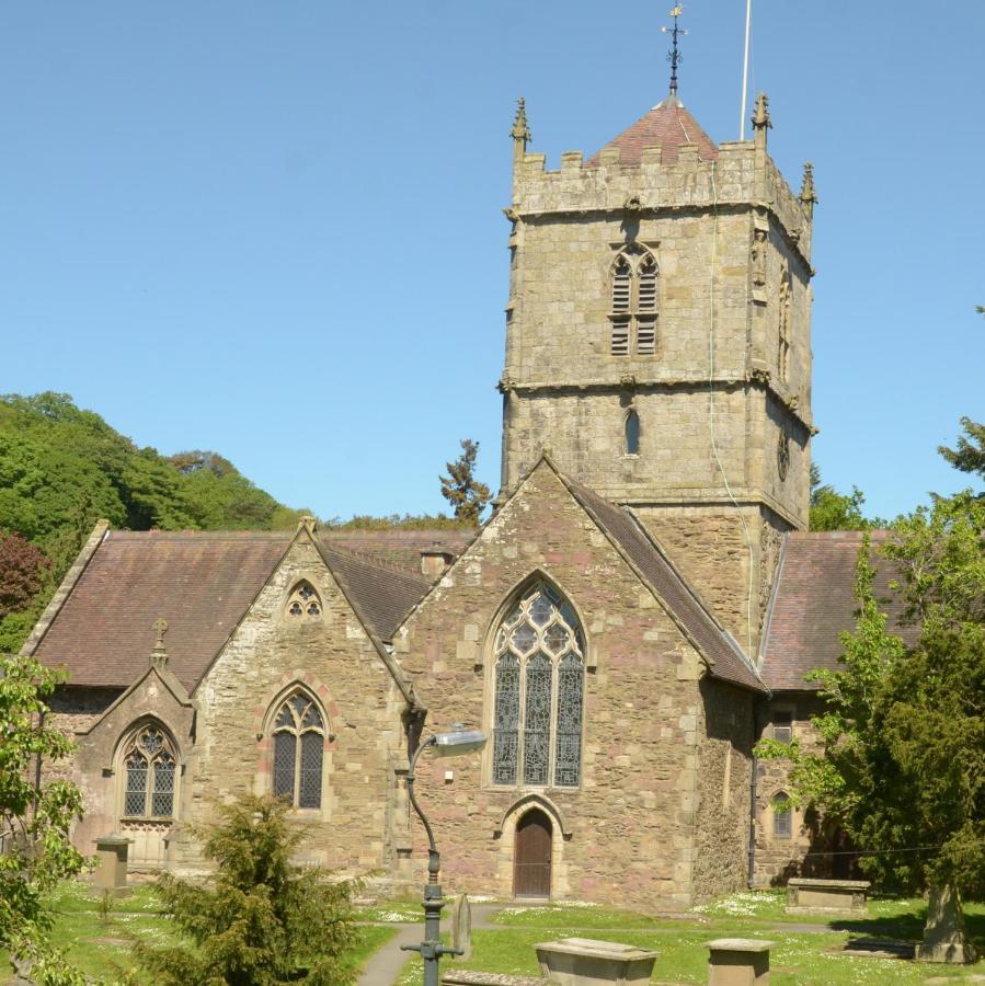 Victoria House Hotel Church Stretton Bagian luar foto