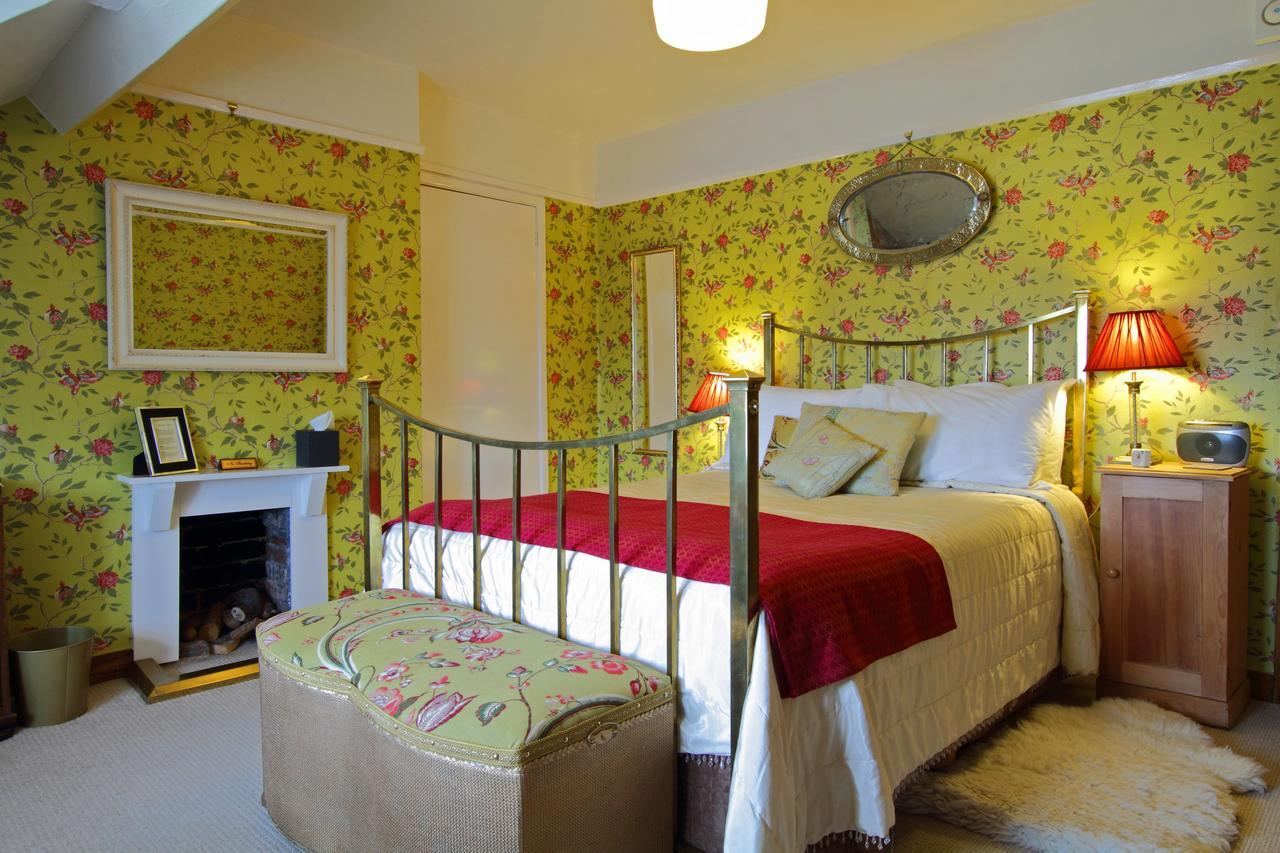 Victoria House Hotel Church Stretton Bagian luar foto